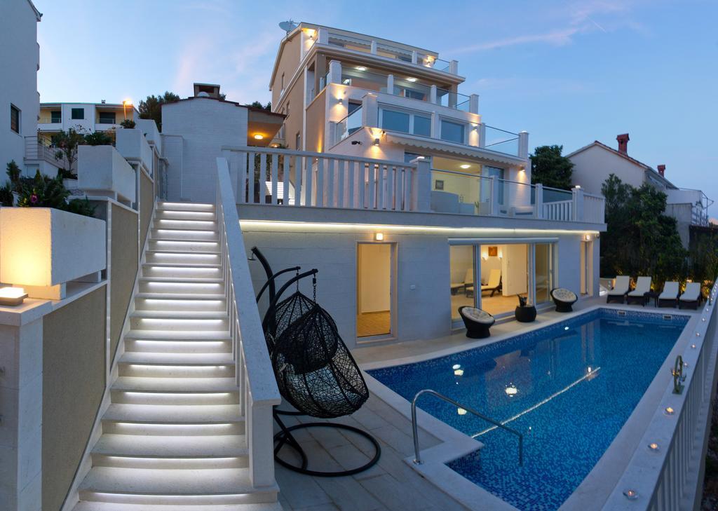 Apartments Villa Anamaria Trogir Exterior photo